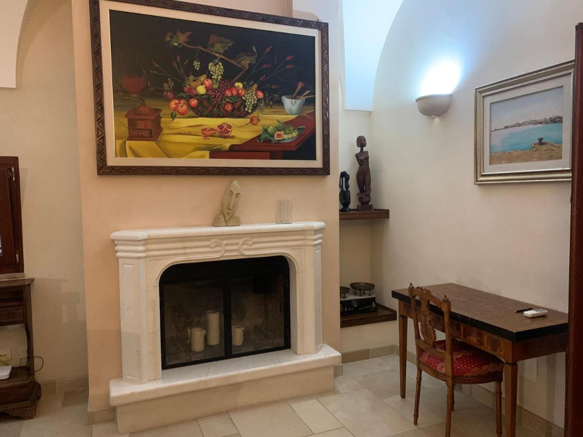 Palazzo Dei Gesuiti Con Terrazza Privata Appartamento Monopoli